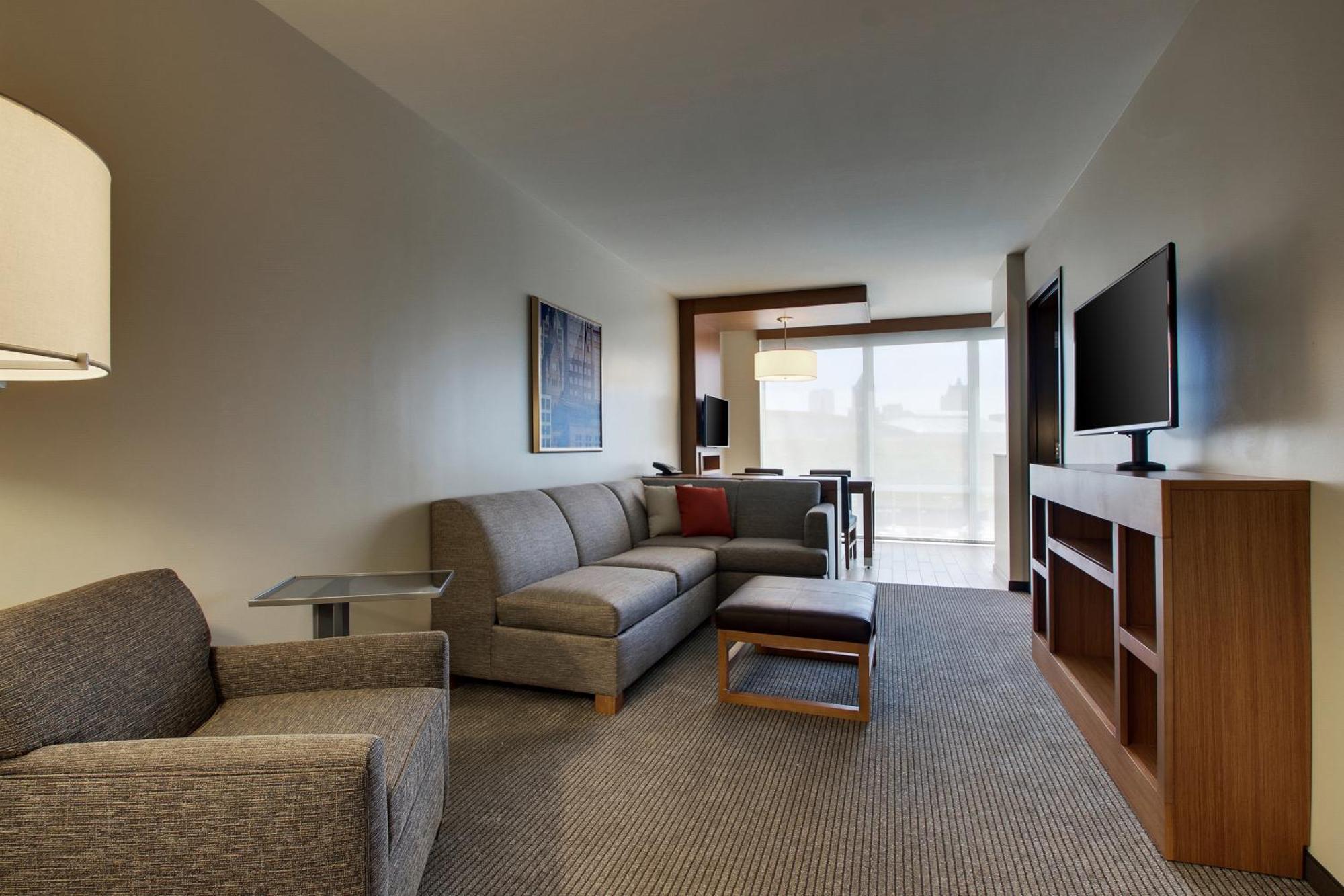 Hyatt Place Milwaukee Downtown חדר תמונה